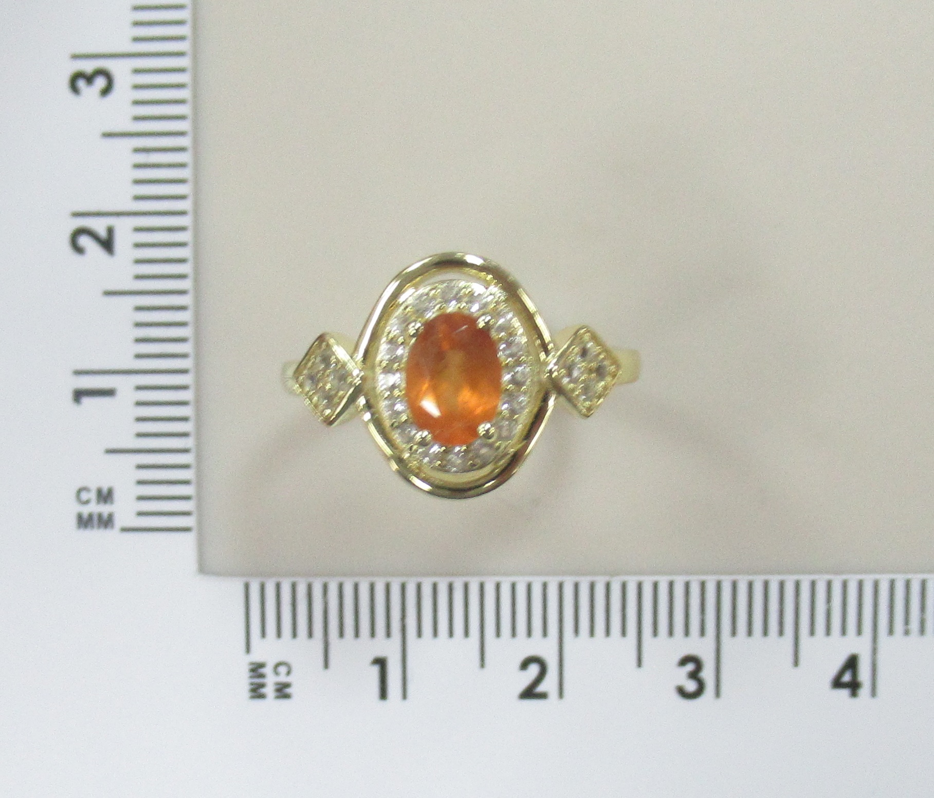 Серебряное кольцо с вульфенитом